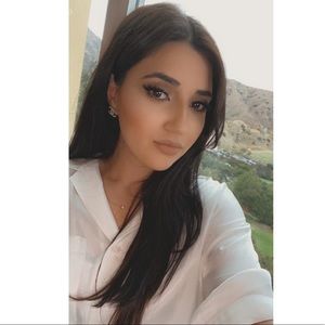 Meet your Posher, Sima